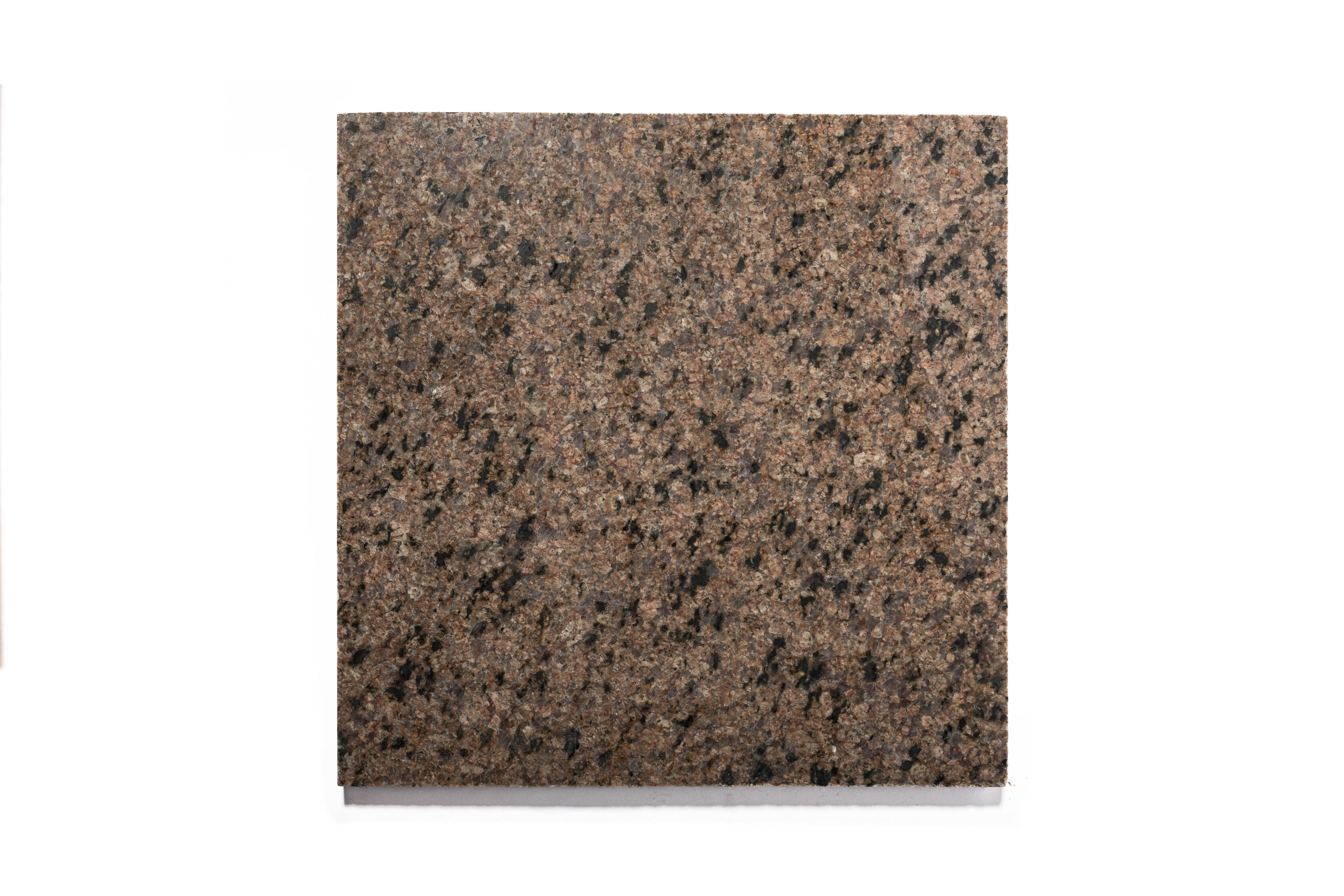 Brown Quseer